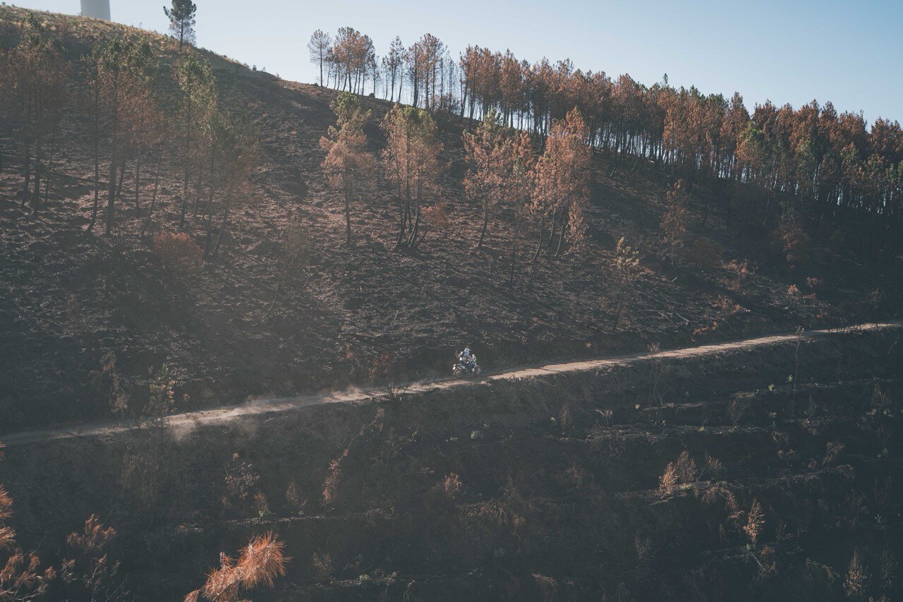 Husqvarna Trek 2025: adventouring alla scoperta del Portogallo
